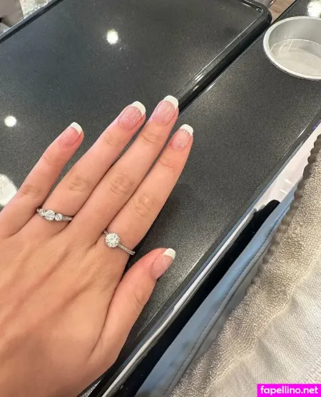 Melmarieofficial2 Main Profile Photo