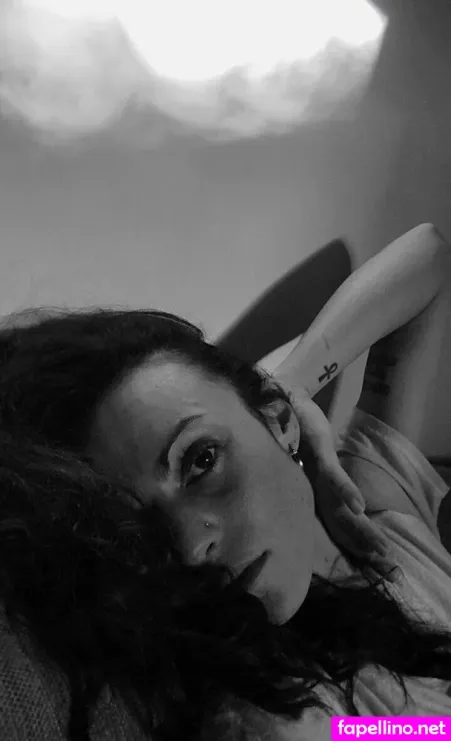 Melmolove OnlyFans Thumbnail #z18QWDcLAS