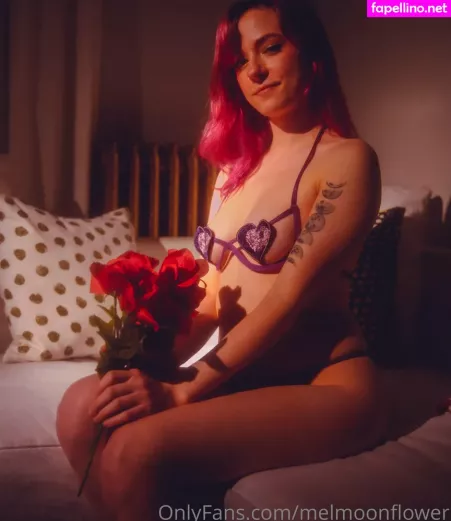 Melmoonflower OnlyFans Thumbnail #kMNS1V4ldt