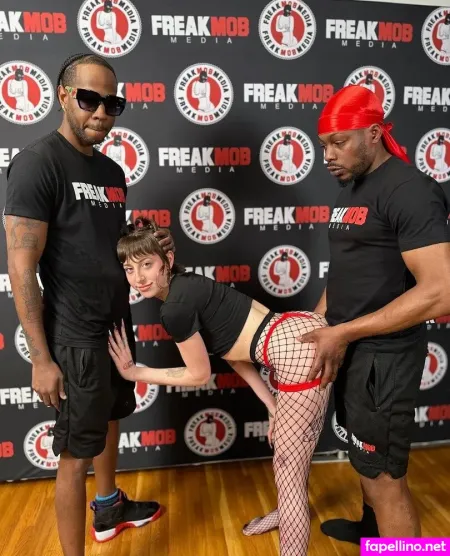 Melody Parker 1 OnlyFans Thumbnail #vvtKUYBzOF