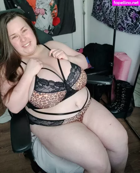 Meloniekares OnlyFans Thumbnail #QN7kpyHIM8