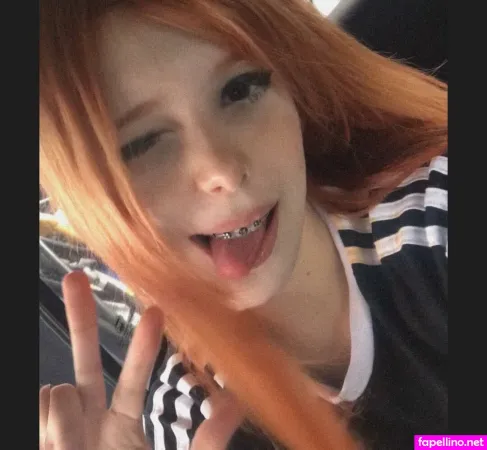 Melry Espinela OnlyFans Thumbnail #zxhjZZk4M2