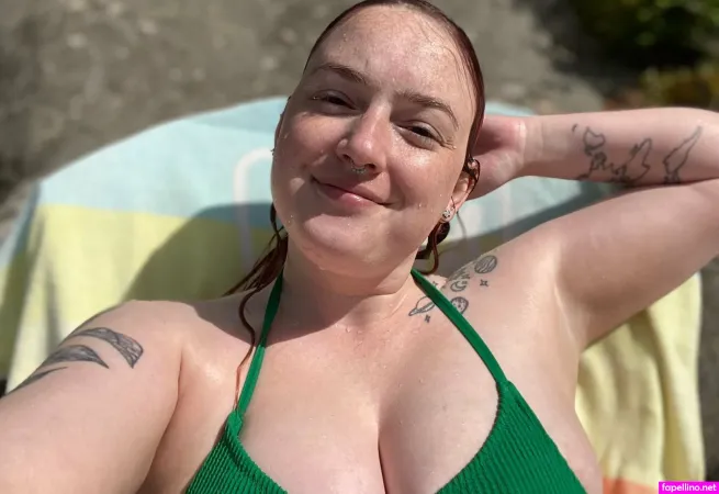 Melthewhalefree 1 OnlyFans Thumbnail #Q38cPCngSX