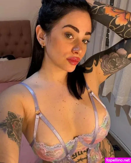 Melthoney OnlyFans Thumbnail #vYGrnMXS5M