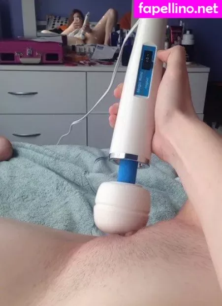 Melvniely OnlyFans Thumbnail #1GZUxmLP7o