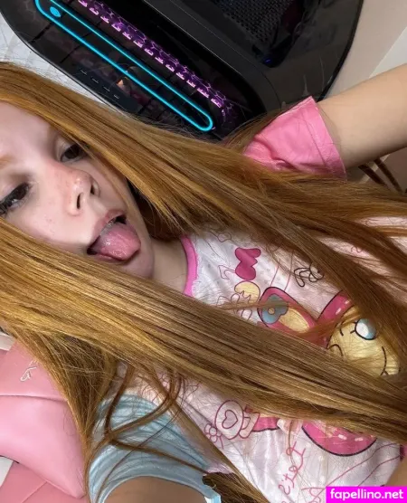 Melwhitte OnlyFans Thumbnail #avPcrMYzTm