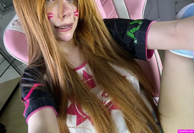 Melwhitte OnlyFans Thumbnail #eVDos7N8OV