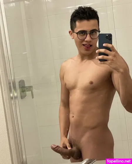 Mememimo4 OnlyFans Thumbnail #CDDAjSYqyL