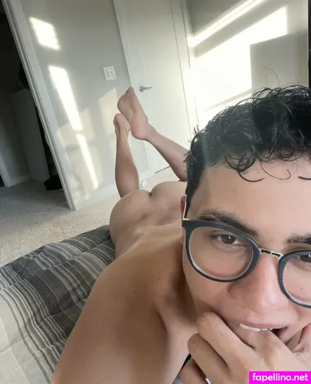 Mememimo4 OnlyFans Thumbnail #tZ5oYlQOCj