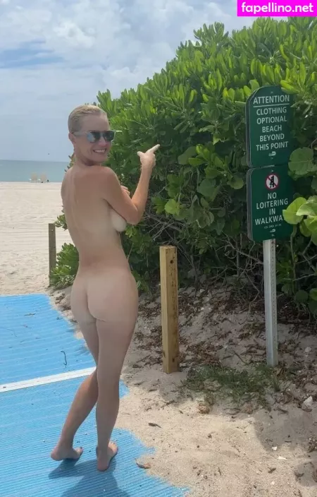 Memoirs Steph 1 OnlyFans Thumbnail #TNHy6cUBIz