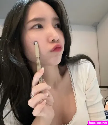 Mena Noona OnlyFans Thumbnail #4WF2eajt3T