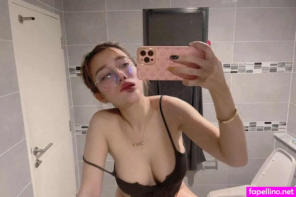 Meena, hmoycute, meena_rwd, menaraewadee Nude Leaked OnlyFans Photo #a29fqYjTDW