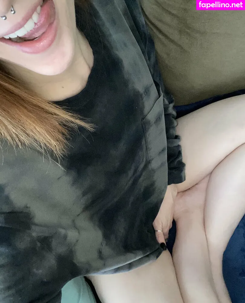 menarepotatoes, thatdarn_foxx Nude Leaked OnlyFans Photo #Kp8XHECR7O