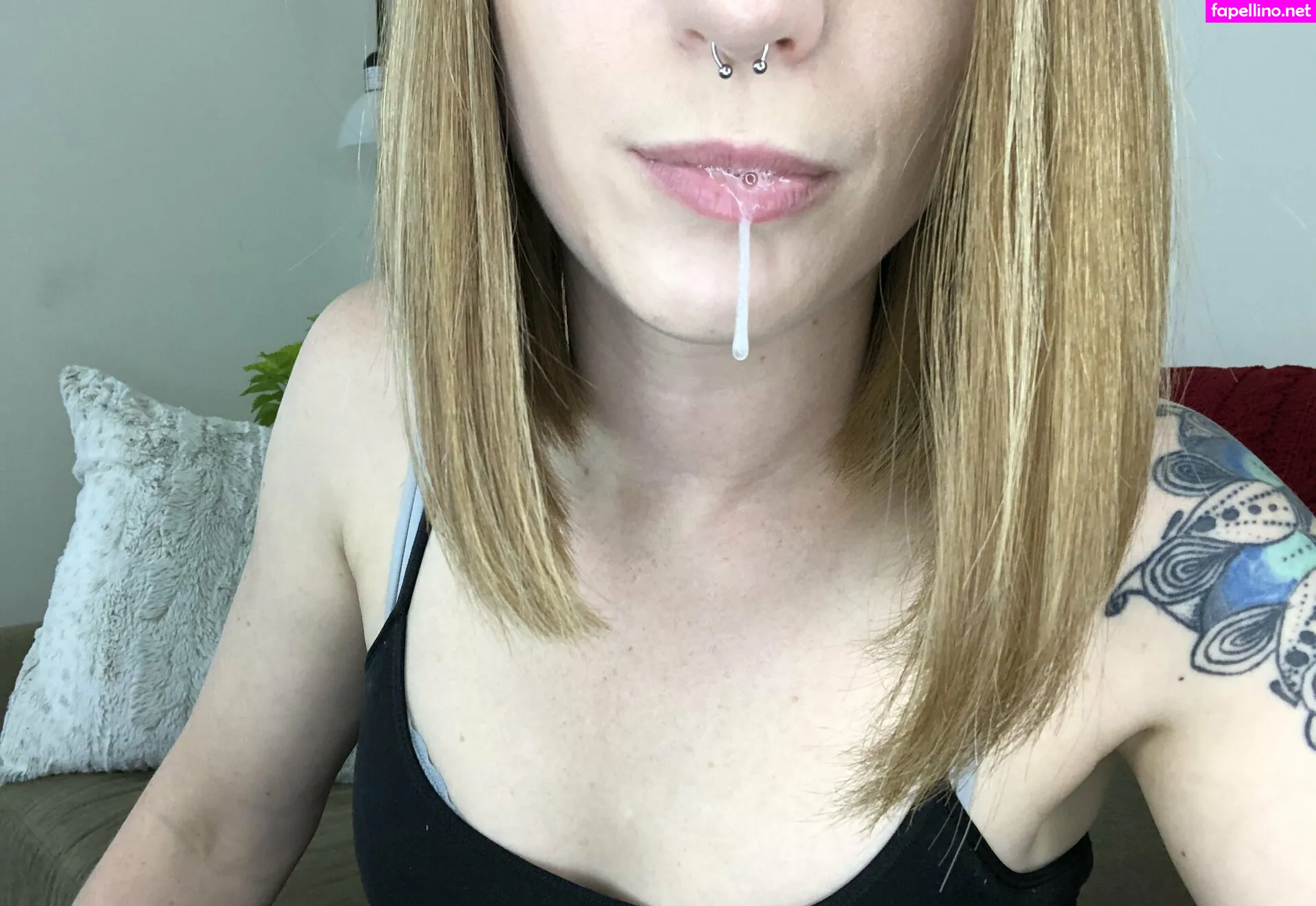 menarepotatoes, thatdarn_foxx Nude Leaked OnlyFans Photo #M1Vc8hM1pw