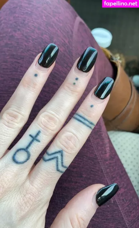 Menarepotatoes OnlyFans Thumbnail #dYxkmOXHGn