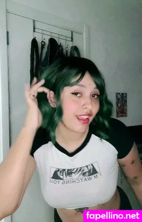 Menezynha Main Profile Photo