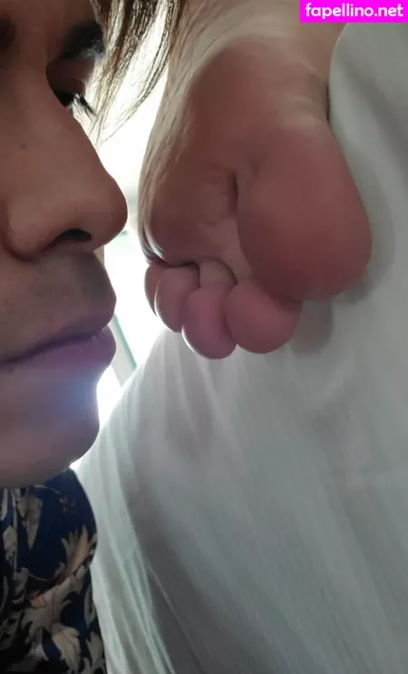 Menfeetlover OnlyFans Thumbnail #ai0n1Myk47