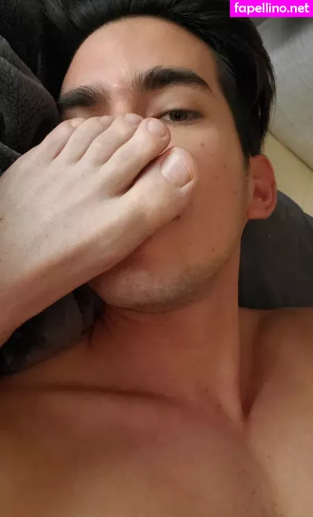 Menfeetlover OnlyFans Thumbnail #qGlhKaa7rL