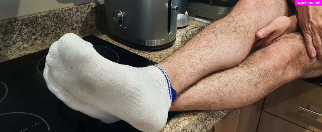 Menfeetlover OnlyFans Thumbnail #uA8kc1RppB