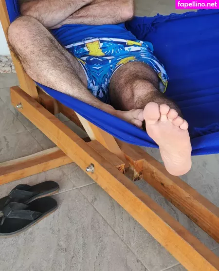Menfeetlover OnlyFans Thumbnail #wOpX6yQOLN