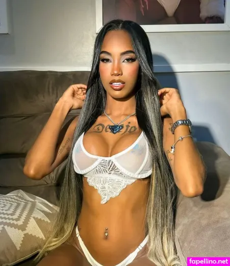 Meninas De Salvador OnlyFans Thumbnail #E8f5b16hle