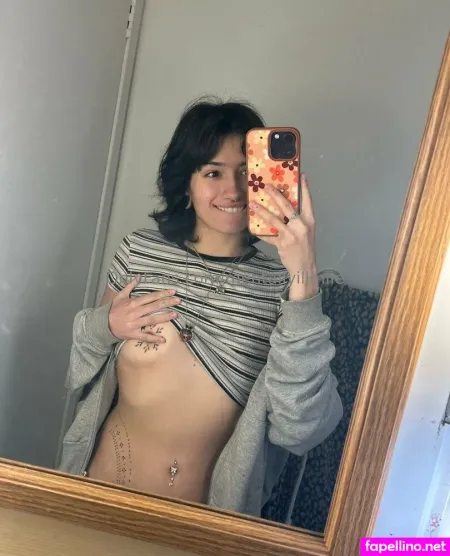 Mentallyillmile 4 OnlyFans Thumbnail #FWQY4PFbXq