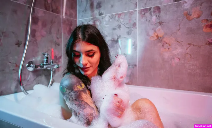 Meow Lav Free OnlyFans Thumbnail #EVAqDj20D4