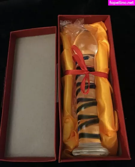 Meowster OnlyFans Thumbnail #QyYDGqp5eE