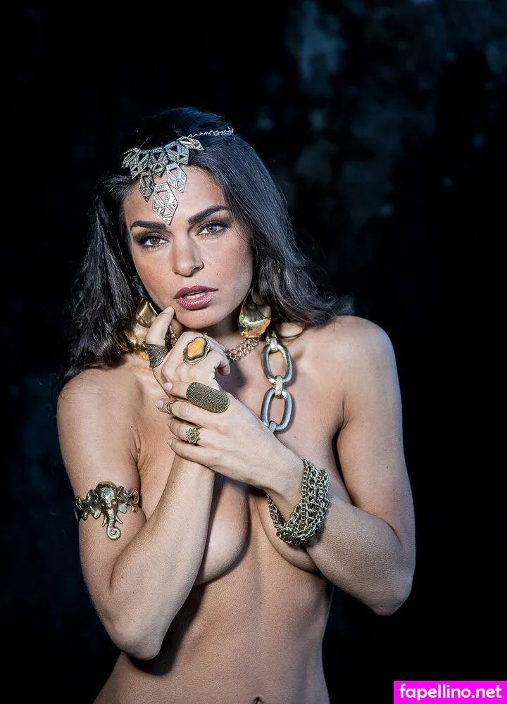 mercedes.dela.cruz1 Nude Leaked OnlyFans Photo #gQSUCsuVr3