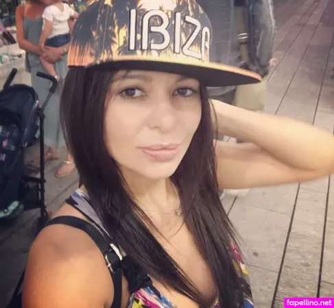 Mercedes Lupianez OnlyFans Thumbnail #orvwNfGKtC