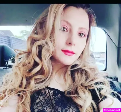 Mercedes Regina OnlyFans Thumbnail #CrLzKISSx4