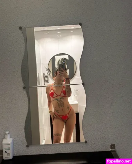 Mercedesmarquez OnlyFans Thumbnail #9DWJezwt25