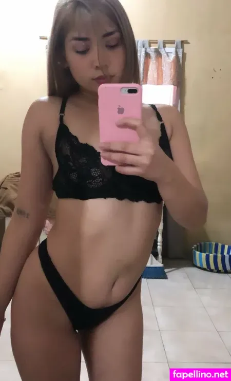 Mercedess Mendozaa OnlyFans Thumbnail #V2cSXrnuie