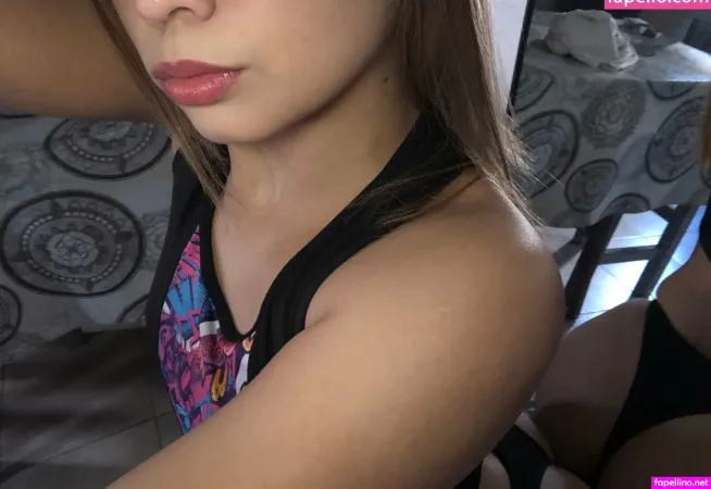 Mercedess Mendozaa OnlyFans Thumbnail #aUuVwDJUhy