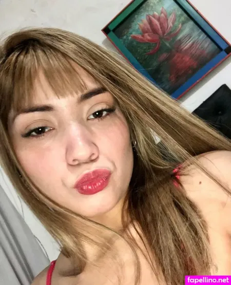 Mercedess Mendozaa OnlyFans Thumbnail #m5pf9rvNNG