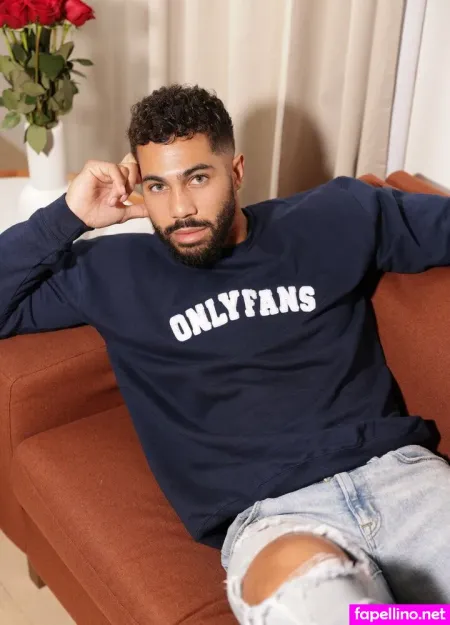 Merch OnlyFans Thumbnail #JFsJjKOyLr