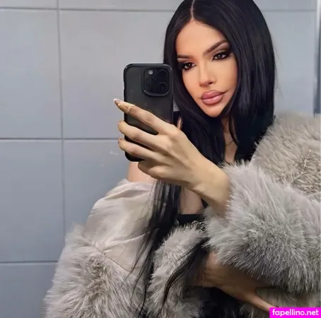 Merci22 OnlyFans Thumbnail #dBKvv5xZUw