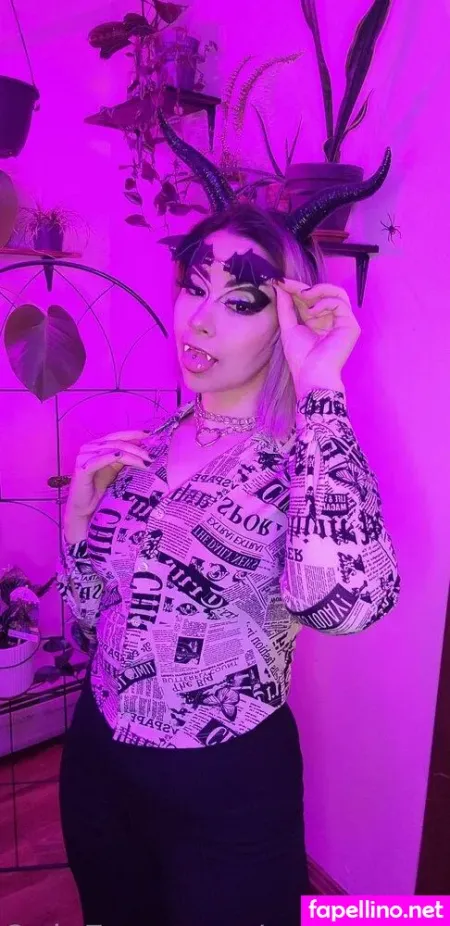 Mercuryonline OnlyFans Thumbnail #uy7lZoxx8n