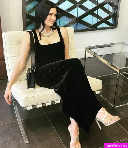 Meredith Garretson OnlyFans Thumbnail #BUMTqdzUyk