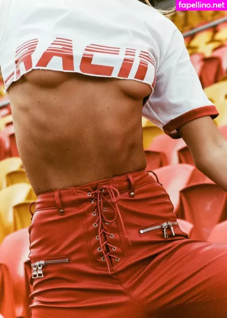 Meredith Mickelson OnlyFans Thumbnail #3Nz63Tq7OW