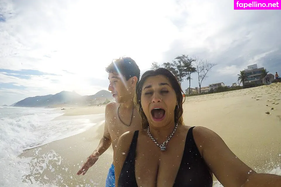 meredithlblake, meredyblakekarim Nude Leaked OnlyFans Photo #PXY7YjD7hs