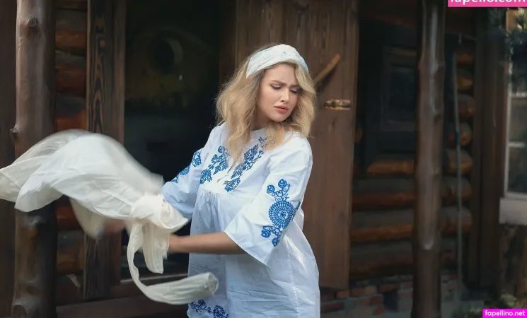 Merelin Official OnlyFans Thumbnail #GZXbLxDVzp