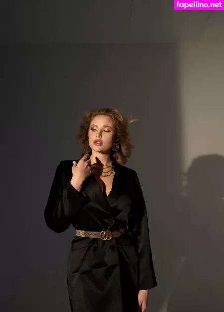 Merelin OnlyFans Thumbnail #BPCOTl7vo0