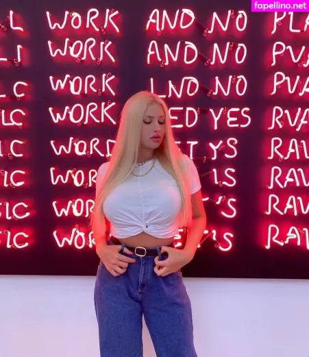 Merelin OnlyFans Thumbnail #lXZxLsd5c7