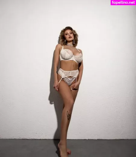 Merelin OnlyFans Thumbnail #u4q11AaP4B