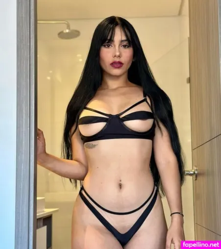 Merelinz OnlyFans Thumbnail #0k86FcLSgk