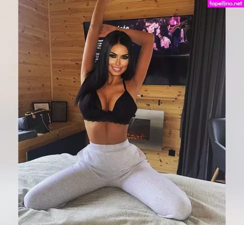 Mergl Ivett OnlyFans Thumbnail #uUJip1uAAT