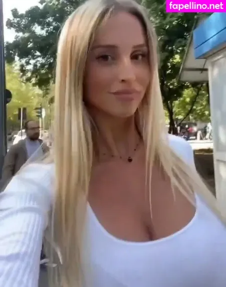 Meria Arreghini OnlyFans Thumbnail #18lwJfxWvs