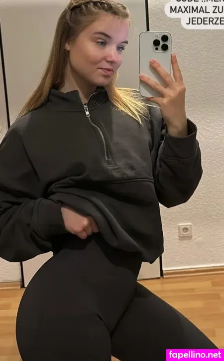 Merle Amlie OnlyFans Thumbnail #OHXzv4Uoc5