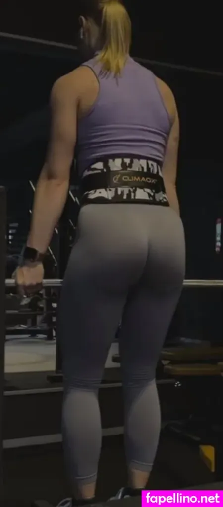 Merle Amlie OnlyFans Thumbnail #trJ09TkKeu